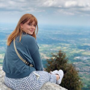 Actress Lilly Dreesen HD Instagram Photos and Wallpapers June 2021