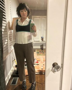 Lily Du Instagram - Some 2023 outfits i remembered to take photos of. Outfits without photos have ceased to exist. Maybe these are the only ten things i wore in all of 2023.