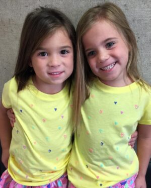 Lily Rose Smith Instagram - @itstierneysmith look at us! #lizzieandjosie exactly 7 years ago 😭 that was the start of such an awesome adventure!!! #tvd #thevampirediaries #saltzmantwins #lizzieandjosiegrowingup #lifechanging @thecwtvd #tbt🔙📸