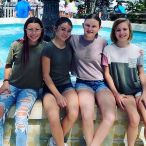 Lily Rose Smith Instagram - Had so much fun this afternoon!!! #funwithfriends #smithtriplets