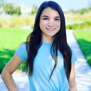 Lily Rose Smith Instagram - It’s a good day to have a good day 😄