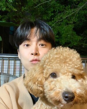 Lim Hyoun-soo Instagram - 강아지랑 나