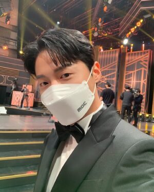 Lim Hyoun-soo Instagram - 수상은 못했지만 감사합니다😊 MBC연기대상