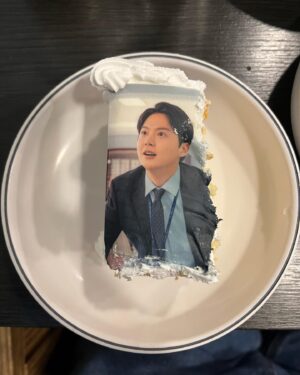 Lim Hyoun-soo Instagram - 기동이 사랑해주셔서 감사해요🥰
이 연애는 불가항력 모두 고생하셨어요!