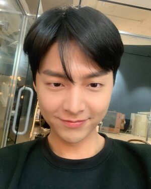 Lim Hyoun-soo Instagram - 올해 목표 많이 웃기