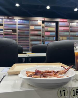 Lim Jae-hyeok Instagram - .
다음달도 열심히 살거에요 🔥❄️🫣