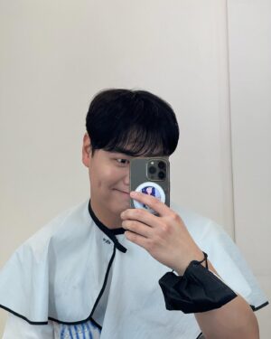 Lim Jae-hyeok Instagram - .
다음달도 열심히 살거에요 🔥❄️🫣