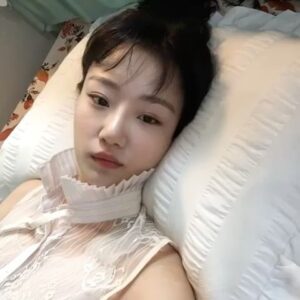 Lim Se-joo Instagram - 27살엔 이쁜척두 잘했구나