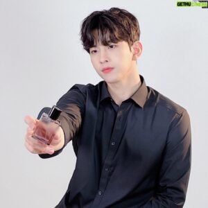 Lim Sung-kyun Instagram - 나는야 로보트