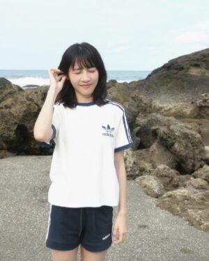 Lin Ying-Tung Instagram - 走啊翹課去海邊！
⁡
Thank you @originals_tw #adidasSamba✨