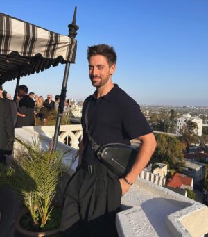 Lincoln Younes Instagram - Whirlwind week in LA with @montblanc celebrating 100 years of refinery. Iconic people, iconic places, all in honour of an icon. The Meisterstück. 🖋️
#LetsWrite #MST100 #Ad