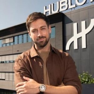 Lincoln Younes Instagram - Ever wondered what happens behind the scenes at @hublot HQ in Geneva? Join @iamlincolnyounes as he explores the high-tech innovations and expert craftsmanship that define the maison’s watchmaking.