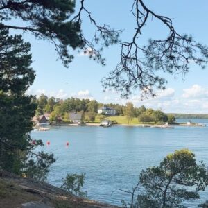 Linda Lind Instagram - Enjoying some sunny days in between the rain 🇸🇪