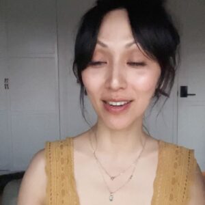Linda Park Instagram - I’m going on my first cruise with @startrek_thecruise 🚢🌿 Join me and incredible group of Trek actors from Feb 23rd to March 2nd. Stopping in Costa Maya, Cozumel Mexico and Belize City! Nos Vamos! 🖖💚💚