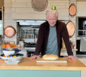Linda Purl Instagram - Still practicing my Irish Dancing for St. Patrick's Day.
#stpatricksday2024 #irishdancers #duffysdough #LindaPurl #sourdough #sourdoughbread