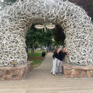 Linden Ashby Instagram - Roses, champagne, a candle lit dinner for two… Nope. Nothing says I love you like an arch of elk antlers.