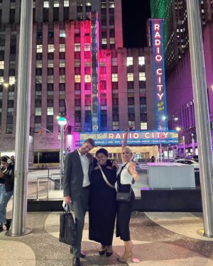 Lindiwe Mazibuko Instagram - Big Apple with Ryno and Jess. 🍎 

*cue Frank Sinatra / Alicia Keys mashup*