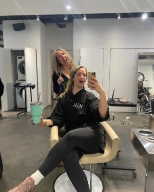 Lindsay-Elizabeth Hand Instagram - 👩‍🦳 HAIR POST ALERT 🚨 We all love our friends and family, but another super important relationship is YOUR HAIR GAL. I swear on god herself I will never let another person do my highlights because there is no one better than @stephaniebcolor 💕 I have so much hair, and she still manages to get me in and out with a blowout in under 3 hours. She’s a meticulous speedy angel, and a delight of a human being. I’m so glad I met her at an OK Magazine party almost 9 years ago! 😆 My hair has been forever changed. ❤️🥰👱‍♀️