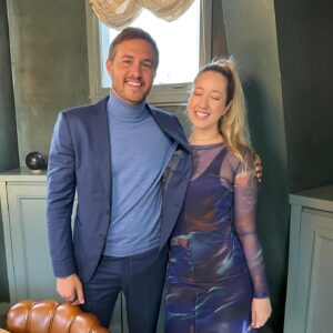 Lindsay-Elizabeth Hand Instagram - Who is ready for a NEW EPISODE of @thetraitors.us on @peacock tonight!?!? Amazing day yesterday meeting the incredibly entertaining and talented cast AND ALAN CUMMING. For your perusal, here’s a blurry dancing photo of me with two icons Love Island’s @ekinsuofficial and Survivor’s @pshallow, @bradxbrad @_famous4nothing and me after interviews (videos coming soon on Brad’s socials), @pilot_pete and me with my eyes closed 😆 but Alan held my phone, found the light, and took the most incredible selfie of us 🤳 with @johnnybananas photobombing in the background. 🥰
