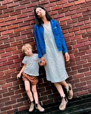 Lindsey Broad Instagram - It’s called Mommy & Me, ever heard of it?