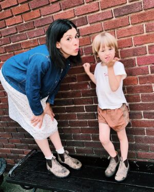 Lindsey Broad Instagram - It’s called Mommy & Me, ever heard of it?