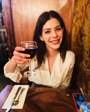 Lindsey Broad Instagram - I can’t hold my liquor, did you know that about me? Happy birthday, Sean! 

We are psychotic together but the proof is in our pudding which even the haters can admit is delicious. What does this mean? Who knows?! I can’t hold my liquor!