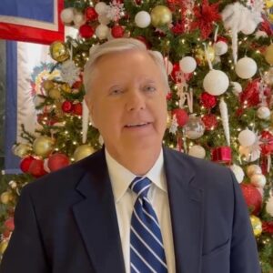 Lindsey Graham Instagram - Merry Christmas to you and your family!🎄