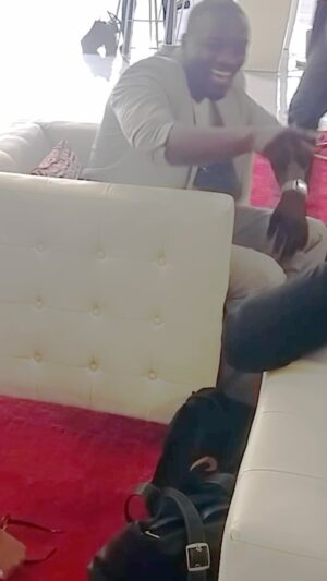 Lior Suchard Instagram - When Akon experienced Jedi mind tricks @akon