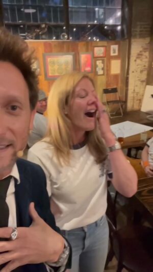 Lior Suchard Instagram - This happened in the middle of the show 😁 

#mindreader #mastermentalist