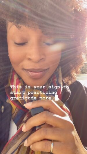 Lisa Berry Instagram - ✨Gratitude Transforms Lives✨

This is your sign to let gratitude illuminate your path. As an actor and coach for creatives, I see how gratitude brings out our inner light, even in life’s darkest moments.

Gratitude lets our inner light shine through no matter what.

This year, let’s focus on feelings we want to experience, all vibrantly infused with gratitude. It’s our time to become, to appreciate, and to live beyond ‘wanting’, remembering the divine beings that we are.

In our complex world, I’ve created a sanctuary, not just for gratitude but for growth.

This FREE space offers beginner-friendly journaling, manifesting practices, and our celebrated five-day gratitude challenge, each designed to let your light shine, undimmed by life’s journey.

In that space, I’m my most open, and authentic self. Come join us by signing up @lisaberrylive in my bio.

Time for our cherished IG tradition: Feel the gratitude? Show love with a ‘like’. Moved to spread positivity? ‘Share’ this message. Want these words close? ‘Save’ this post. Light up the comments: What are 3 things you’re grateful for today? ❤️❤️❤️

#watchuswin #lisaberry #coachforcreatives #gratitude #grateful #gratefullness