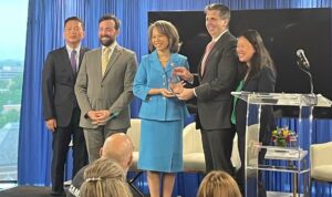Lisa Blunt Rochester Instagram - I was honored to receive the STEM Champion Award from @samsungus at their Solve for Tomorrow Annual STEM Competition this morning. While there, the team from Brandywine High School was announced as one of the national winners! I am so proud of these impressive students!