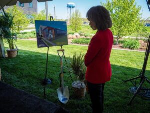 Lisa Blunt Rochester Instagram - I was proud to be with @senatorcarper, @senatorchriscoons, and other leaders to break ground on the SABRE Center at @udelaware. This new facility will help prepare our workforce for the jobs of today and tomorrow, and be a hub for innovation in our state.