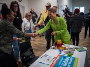 Lisa Blunt Rochester Instagram - Thank you to all the Delawareans who came out to my office’s Senior Constituent Resource Fair today in Lewes! As a former caseworker, I am also thankful for all of the agencies and community partners who came to provide assistance and help serve our seniors.
