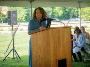 Lisa Blunt Rochester Instagram - This morning, I joined @destatedept Office of Veterans Services’ Memorial Day Service. As we gathered at the Delaware Veterans Memorial Cemetery, we reflected on those who gave their last full measure of devotion to our country. We are eternally grateful for their sacrifices.