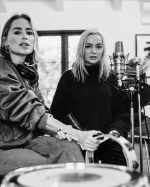 Lisa Ekdahl Instagram - Always hungry for the MEANINFUL and this is just that.
Creating with the multifaceted, extraordinary @aninebing is such a trip.
We will tell you more SOON!

LOVE US 🖤🤍