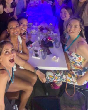 Lisa LoCicero Instagram - So much drag! So many soap lovelies! So much fun at @roccosweho Drag brunch!
Thank you @evalarue @jgracelopez @rena.sofer @averypohl @katey_macmullen @annikanoelle for making me laugh all afternoon! And to the fine gals on the stage.. a deep bow !!🏆♥️🙏🏽 🔥 🔥🔥🔥🔥