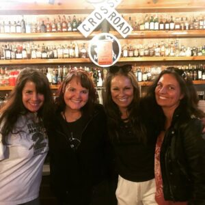 Lisa Moretti Instagram - After spray tans, dinner & drinks at Trainwreck.