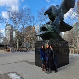Lisa Moretti Instagram - @lisamorettiofficial @daniniichel @carolynspanierhudson @libbewh_ojara #NYC #Girlpower #SJI #wweivory
