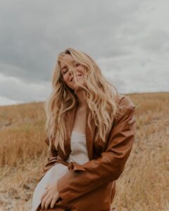 Lisa Teige Top 51 Instagram Photos and Posts