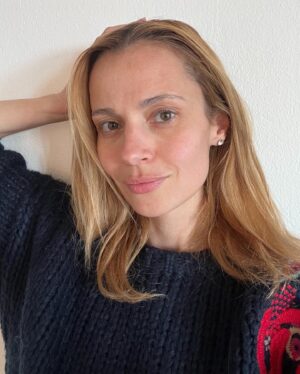 Lívia Bielovič Instagram - Another selftape 💪🏼done💪🏼!
So happy & grateful of being still in progress…🤩
God bless.🙏🏼❤️
#actress
#work
#sunday
#natural
#beauty
#nofilter