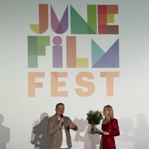 Lívia Bielovič Instagram - @filmovy_festival_juff uzrel svetlo sveta včera o 19h v @trnavamojemesto 🔥😍
Teším sa, že som sa mohla stať na chvíľu jeho súčasťou. 
Ďakujem organizátorom za ich odvahu a vytrvalosť ísť si za svojím snom. 🫶🏼
Do 9.6. máte možnosť vidieť množstvo skvelých filmov a tiež zúčastniť sa popritom rôznych koncertov a zábavných podujatí. 🎞️🎭🎸💃🏼🕺🏻🎉
Prajem festivalu JUFF mnoho šťastných a úspešných filmových rokov a veľa filmových nadšencov. 🤩
Bez diváka sme ničím, s vami všetko. 🥂

#festival #film #movie #actors #action #june @tvmarkizaofficial @voyo.sk