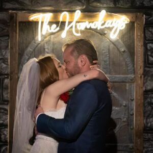 Lizze Gordon Instagram - Photo @williamcarnahan 
Hair & makeup @oonosmakeup 
Happily ever after @joehomokay