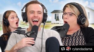 Lizze Gordon Instagram - We’re BACKKKK & we got  @vickiadams26 !!! New ep up on YouTube @thesipofficial and where ever tf u listen to podcasts 🎆💁‍♀️