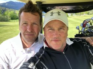 Lochlyn Munro Instagram - A “HUGE” happy birthday to this gent right here. When he’s not playing Mr.Kinkle on @sabrinanetflix , you’ll find him in the rough on pretty much every golf course we ever play! 😳😜
Love ya, @thechrisrosamond !!!!
😎