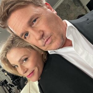 Lochlyn Munro Instagram - Okay, strikes over and I can finally talk about this @blumhouse movie that came out on October 6th!! It’s called #totallykiller and it was an absolute BLAST to make!! @kiernanshipka is sooooo good in this movie. I also had the pleasure to work with the amazingly talented @itsjuliebowen . Check it out on @amazonprime 
Directed by the force of nature, #nanatchkakhan !!
❤️