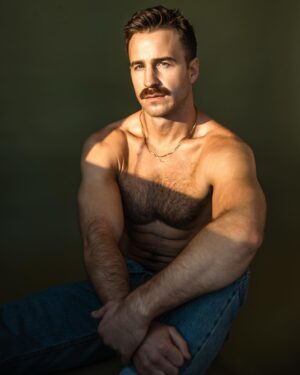 Lockhart Brownlie Instagram - 2 0 2 4 

📸: @lapidustudio 

#mensphotography #malemodel #lockybrownlie