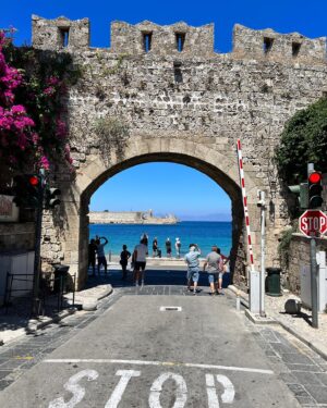 Lockhart Brownlie Instagram - Summer 🇬🇷🇪🇸🇲🇪🇹🇷 🫶🏻
