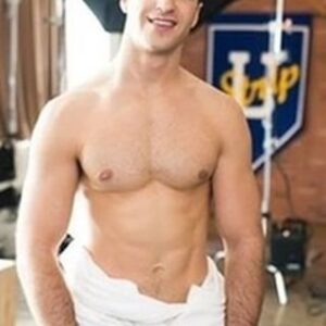 Actor Lockhart Brownlie HD Instagram Photos and Wallpapers May 2024