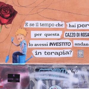 Lodovico Guenzi Instagram - Quando ti senti sola, quando non sai più lavorare, quando ti riduci ad essere una taglia, un voto, un numero di scarpe, una tinta, una caduta, una notte a mangiare gelato, un mese a odiare il cibo, un messaggio eternamente senza risposta, un’occasione sprecata, una battuta sessuale fuori posto, un mostro allo specchio, un bicchiere ogni volta di troppo, un mal di testa, un male al petto imprecisato, una scopata sbagliata, un sogno ricorrente di girare e scoprire di essere nuda e senza scarpe, una parte che non vuoi più recitare. Quando stai male, ricordati che puoi parlare. #mentalhealth @sapore.di.male @claudiano.jpeg
