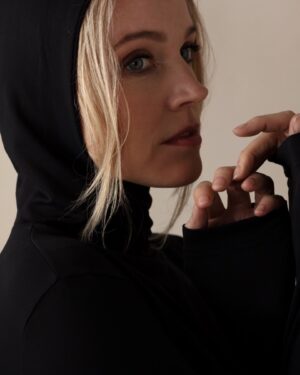 Loes Haverkort Instagram - FOCUS

 

#new #music #comingsoon #teampaca @paca_productions 
Concept &Styling @pascalle_koldenhof 
Photo @feriet
Make up @kimprintemps